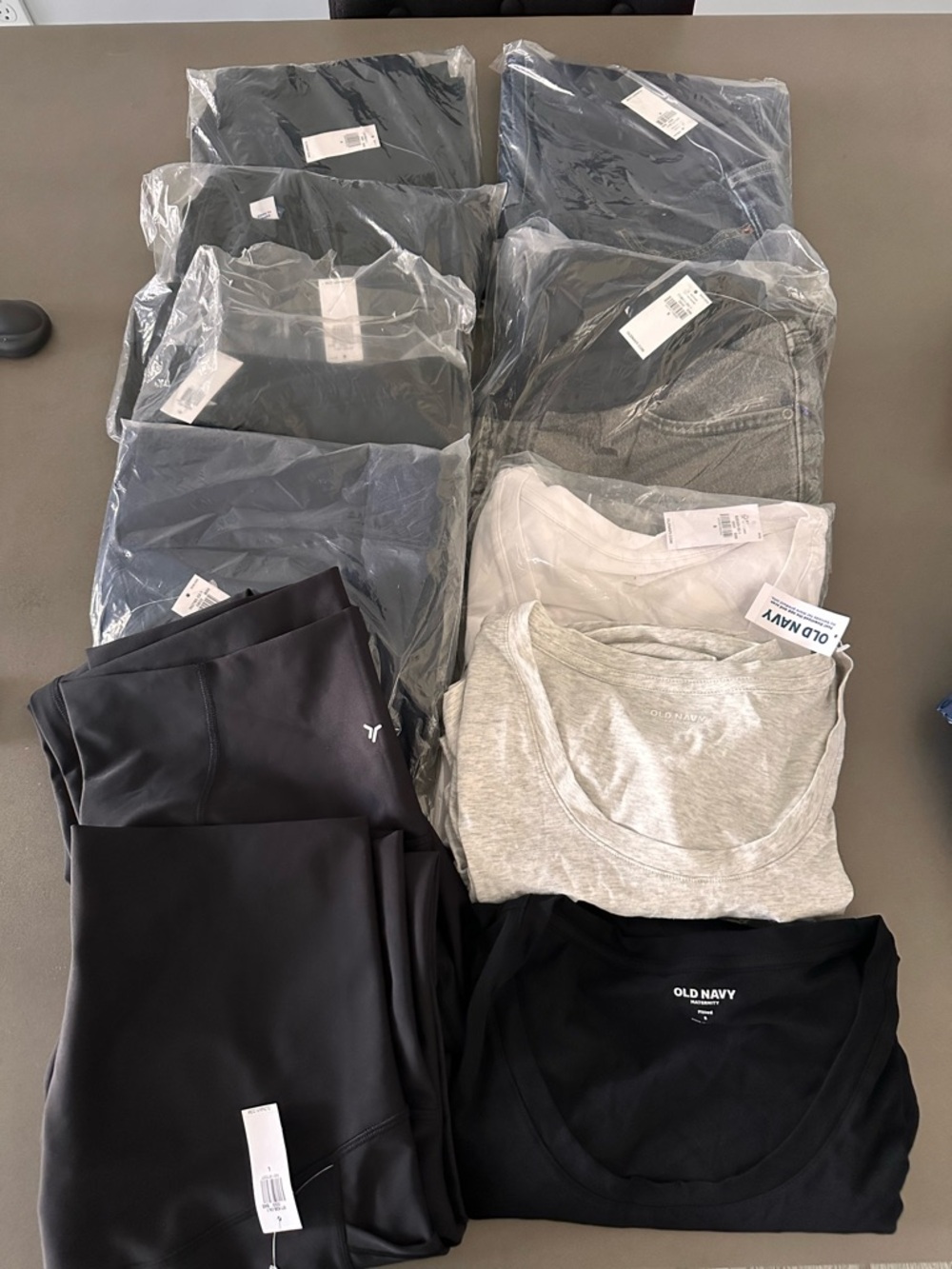 Old Navy Maternity Clothes Bundle